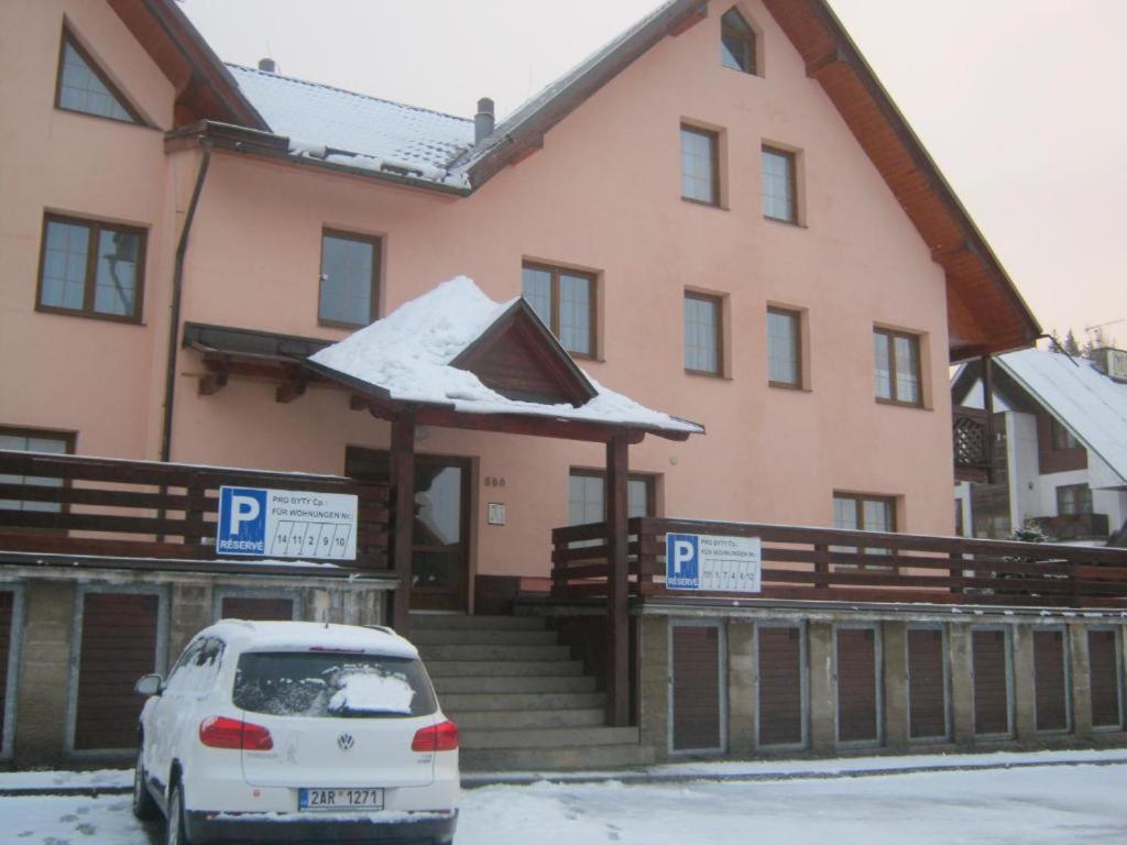 Apartman Klondajk Harrachov Extérieur photo
